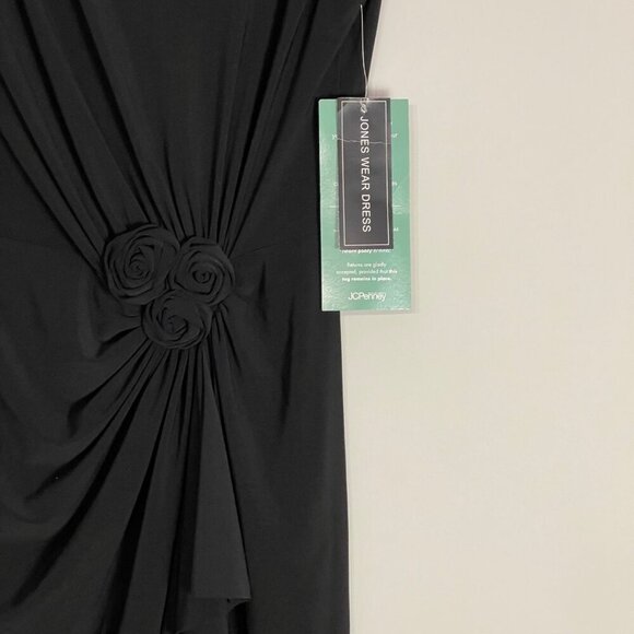 NWT Elegant Jones Wear Black Sleeveless Dress With Floral Ruching Size 8 NEW - Picture 5 of 9